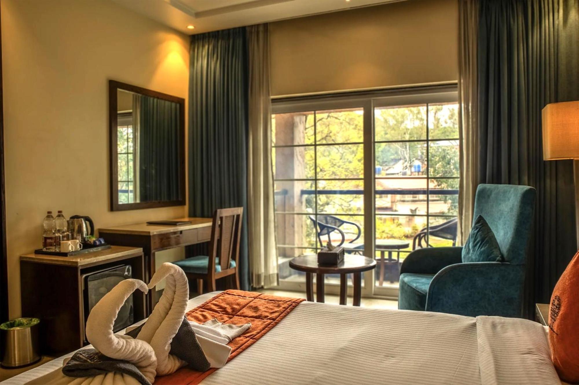 Basilica Resort - Where Luxury Redefines Mahabaleshwar Exterior photo